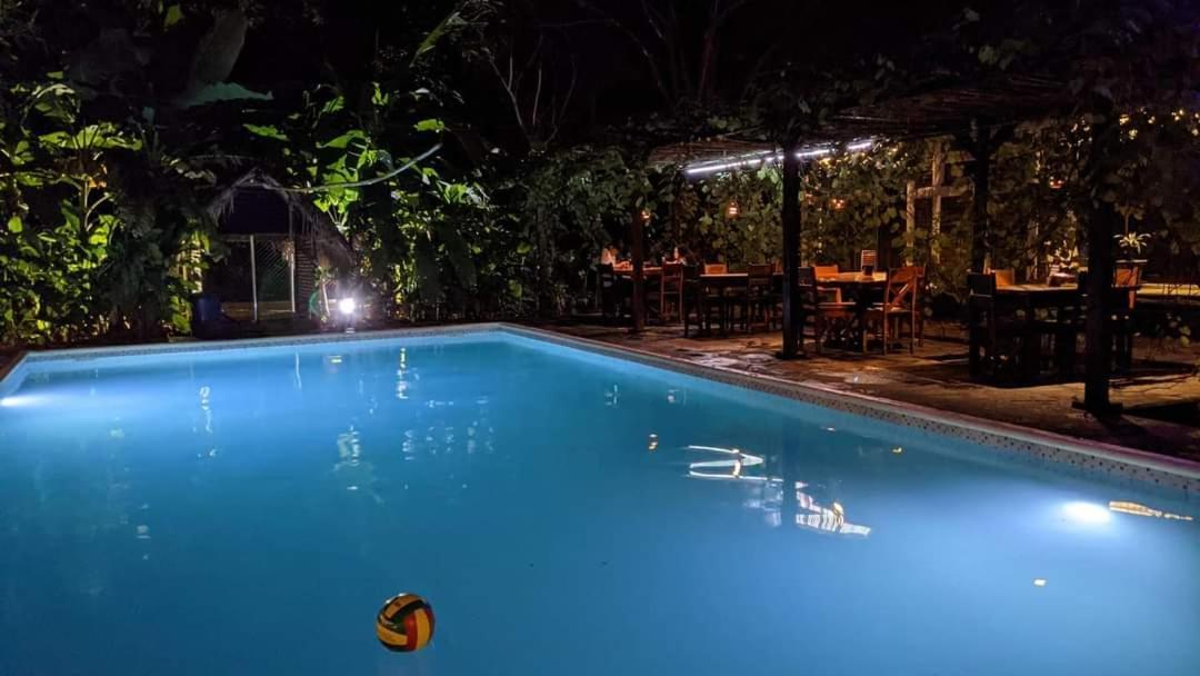 Isla Encantada  León Exterior foto